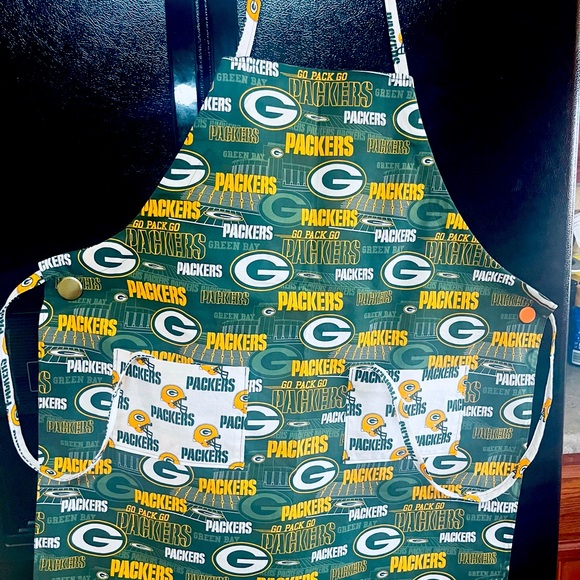 GREEN BAY PACKERS GO PACKERS APRON - Picture 1 of 1
